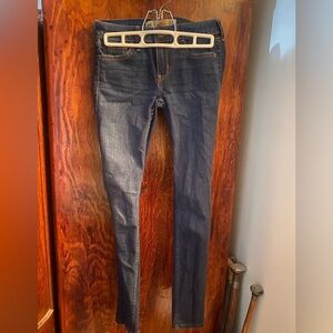 Hollister super skinny jeans. Size 00S. W24, L29